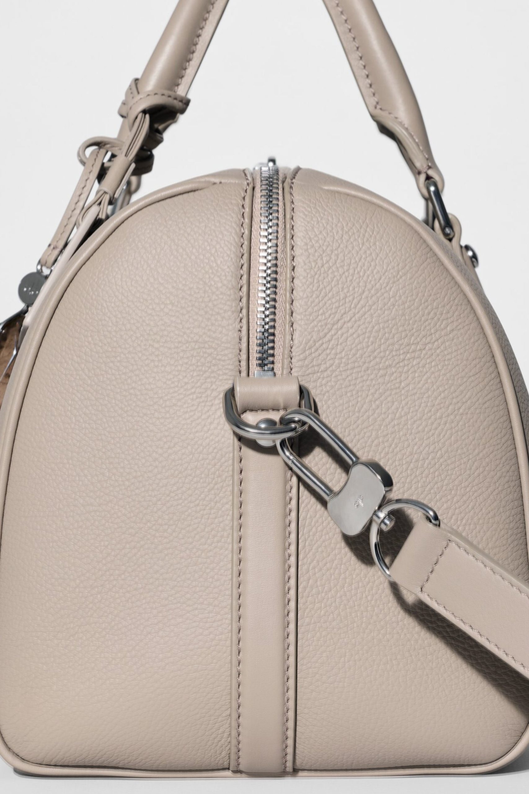 ALO Daily Voyage - Gravel Leather - Image 6