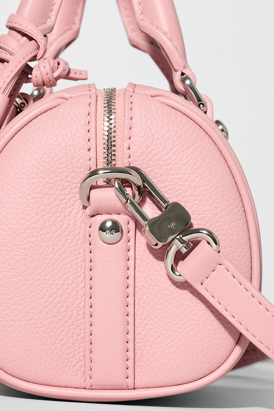 ALO Mini Voyage - Vintage Pink Leather - Image 5