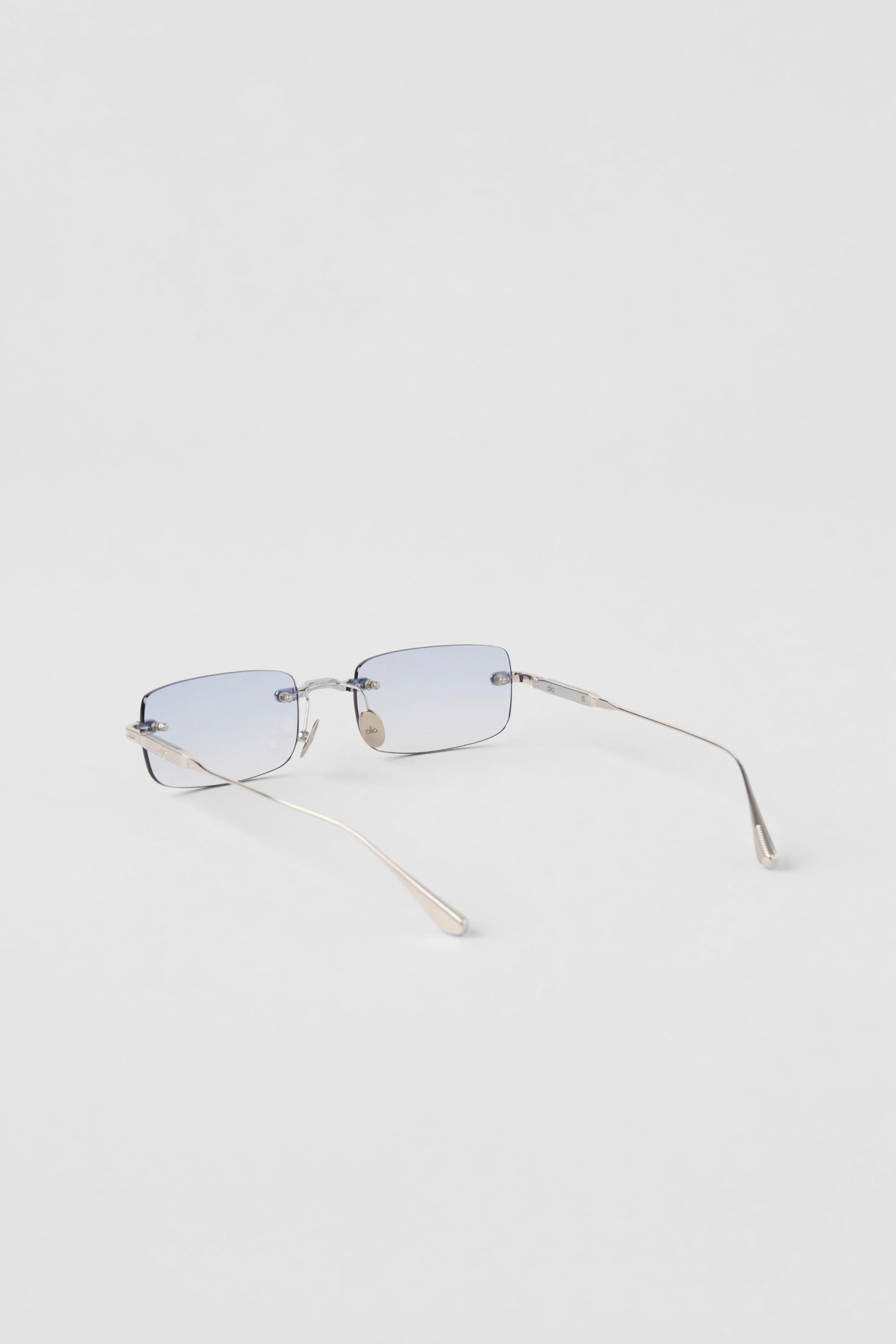 ALO Wire Sunglasses - Chrome/Blue Gradient - Image 2