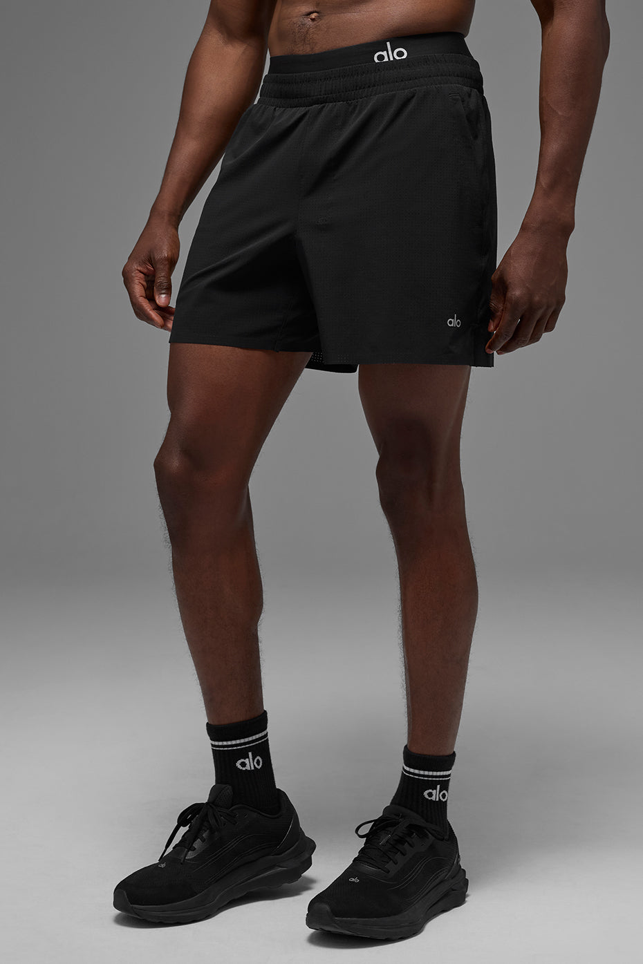 5 Traction Running Short - Black - Image 4