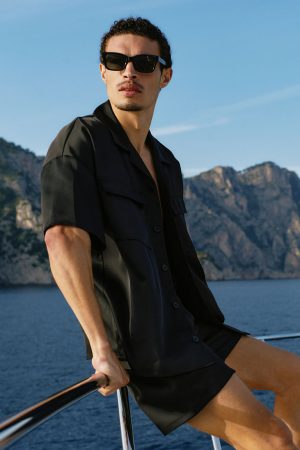 7 Satin Horizon Short - Black