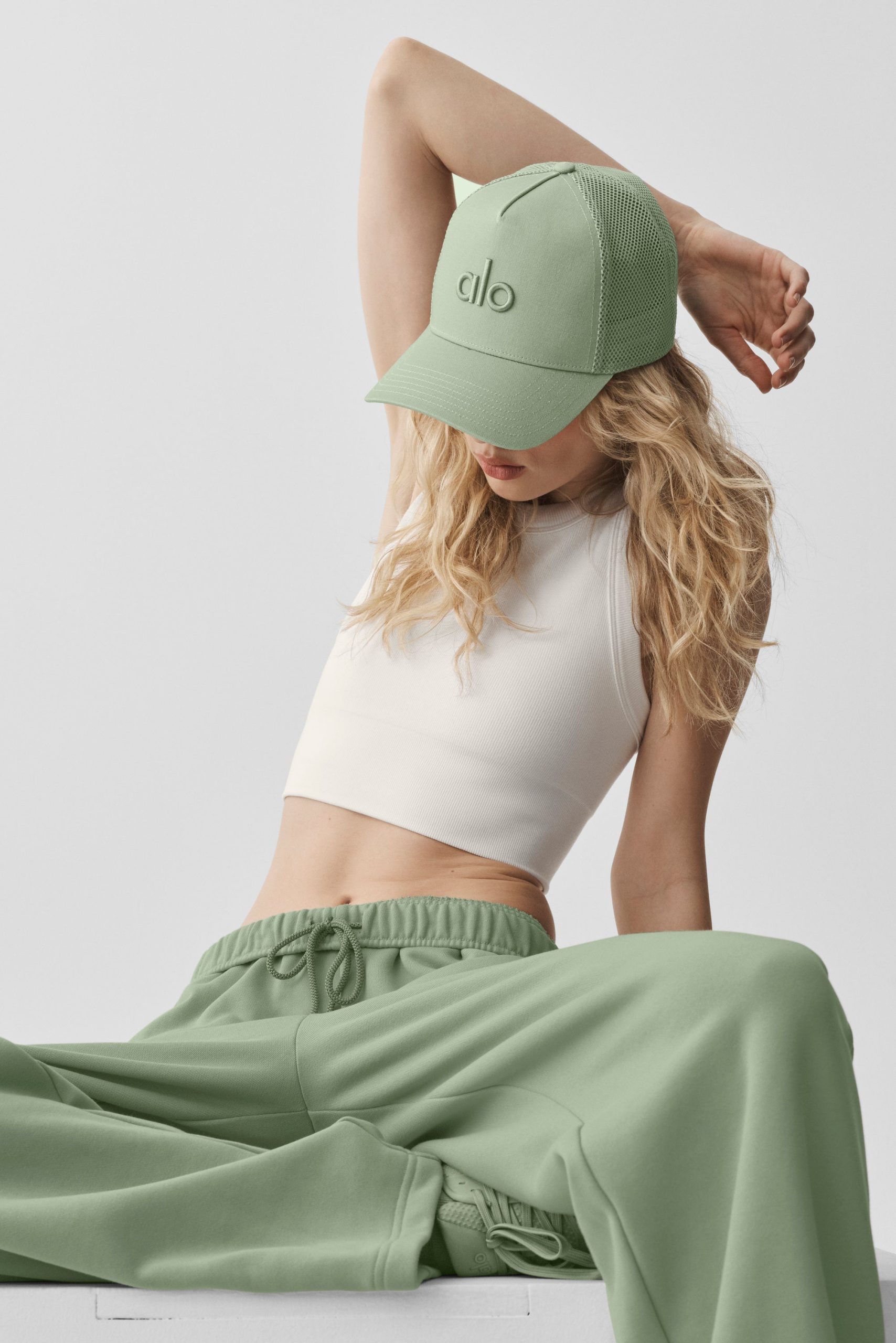 Accolade Straight Leg Sweatpant - Dune Grass - Image 6