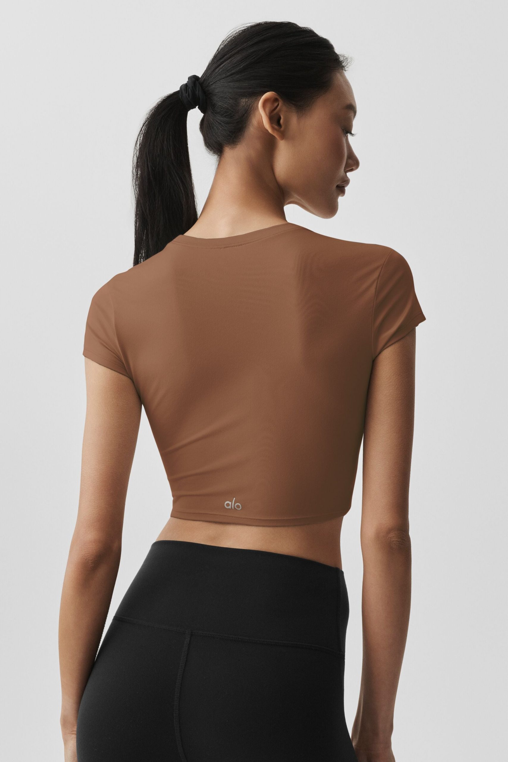 Alosoft Crop Finesse Short Sleeve - Sun Kissed Brown - Image 3