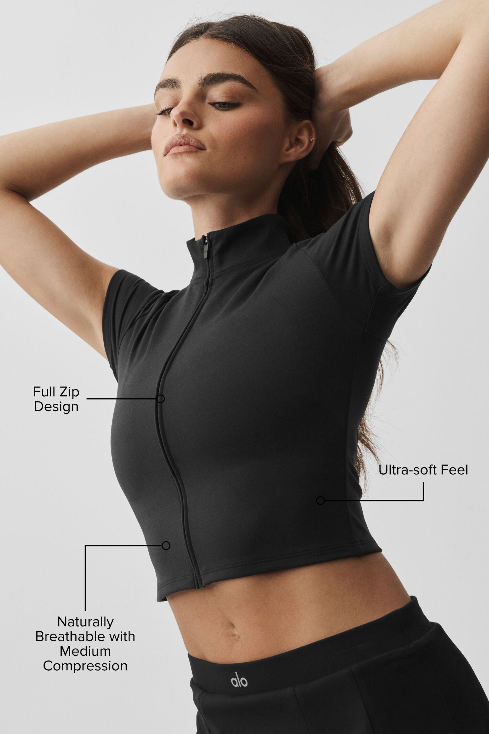 ALO Softsculpt Full Zip Short Sleeve - Black - Image 2