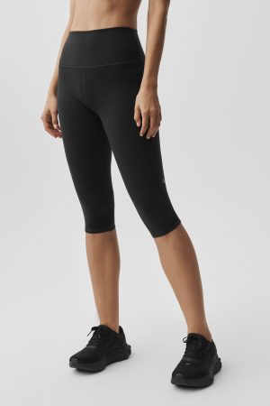 16 High-Waist Airbrush Capri - Black