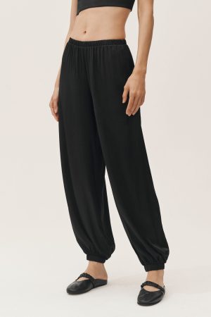 Silk Blend High-Waist Radiance Pant - Black