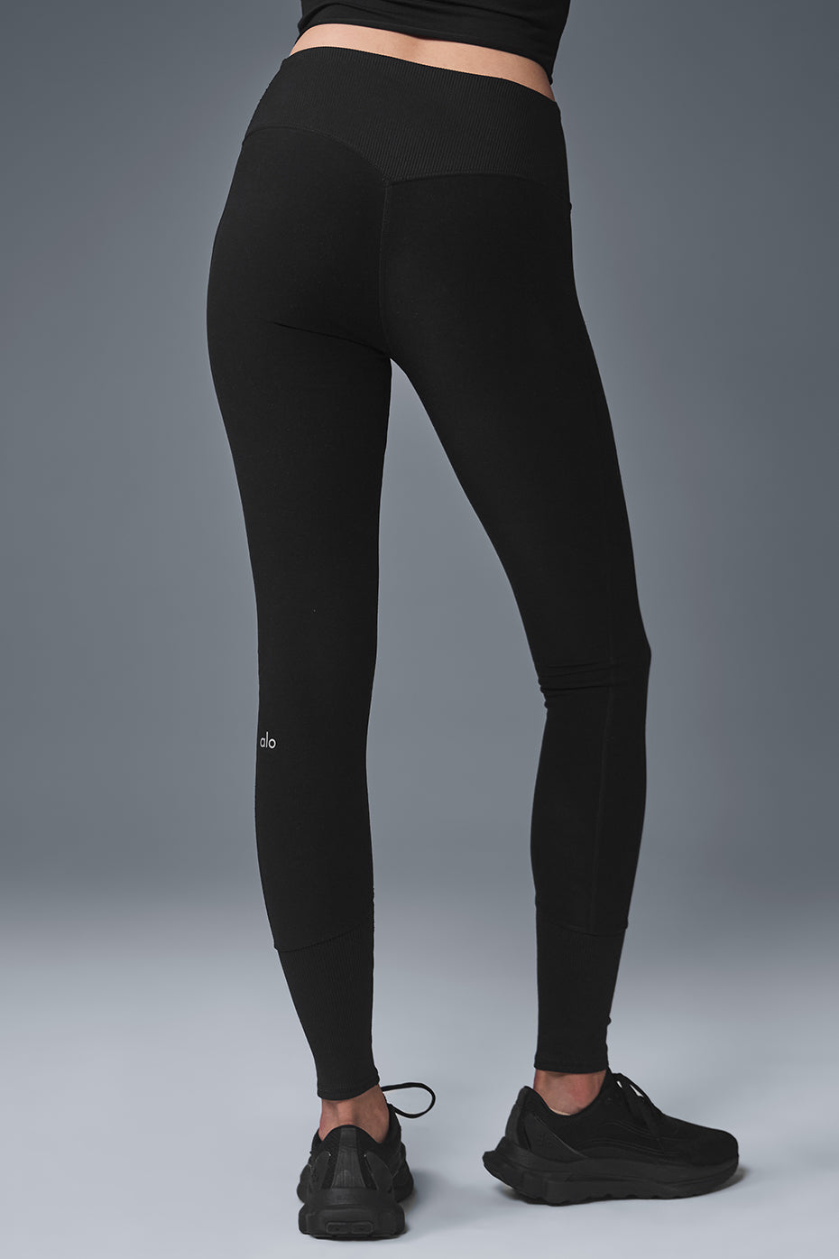 High-Waist Alosoft Lounge Legging - Black - Image 3