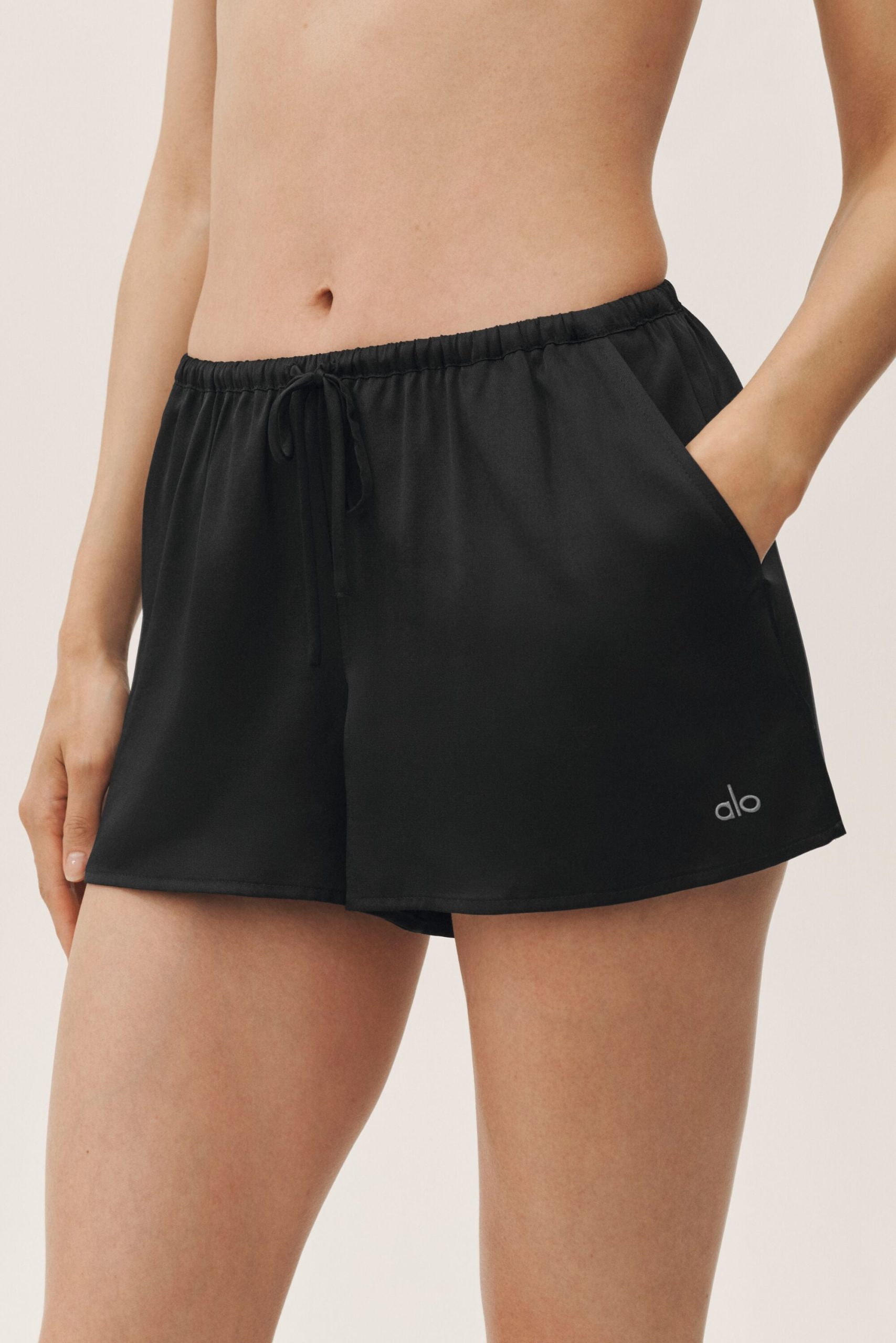 Silk Blend Radiance Short - Black - Image 2