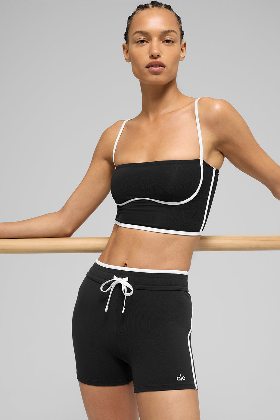 Airbrush Streamlined Bra Tank - Black/White